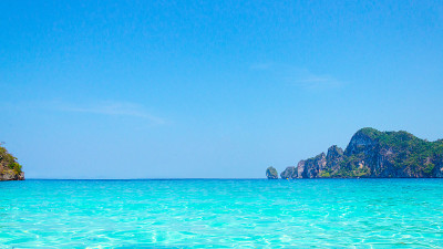 美丽的泰国海景，清澈的海水