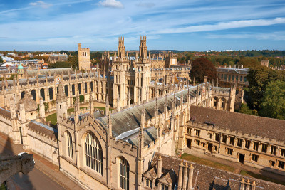 万灵学院。牛津大学,英国