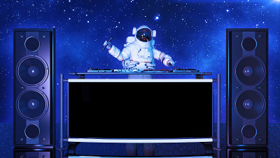 宇航DJ，宇航DJ用麦克风在转盘上播放音乐，宇航DJ在舞台上用DJ音频设备，前视图，3D渲染