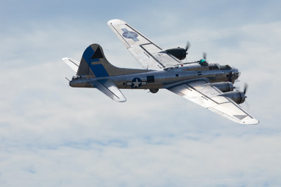 二战轰炸机(B-17飞行堡垒)