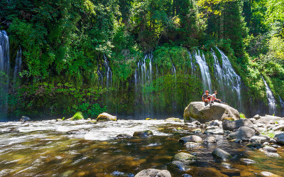 Mossbrae Falls沙斯塔山