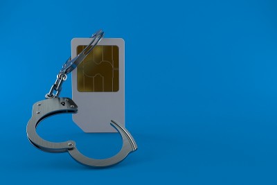 带手铐的SIM卡