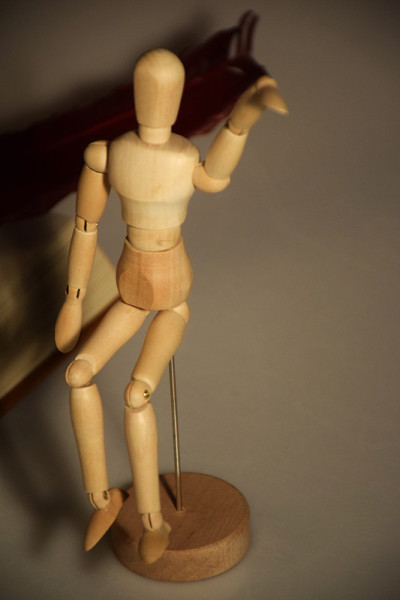 用于绘画和其他艺术的木制人物。