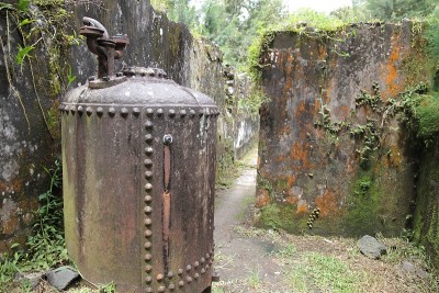 萨拉齐马戏团地狱堡的萨拉齐古浴场;留尼汪岛;马斯克林岛屿;法国海外领地