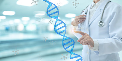 医生研究DNA