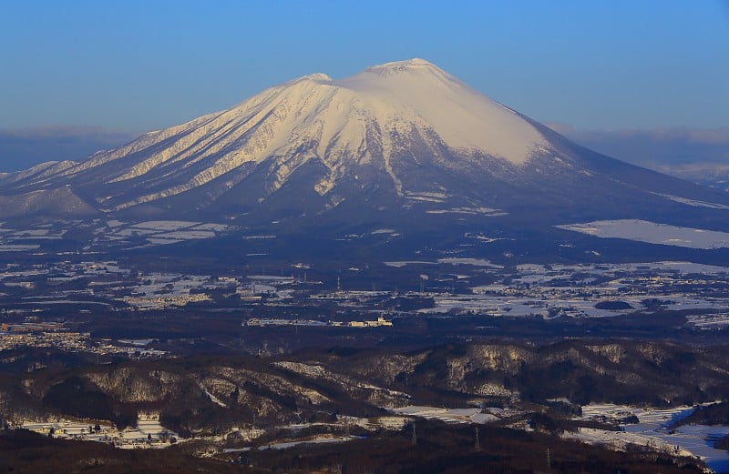 岩手县早上岩手山