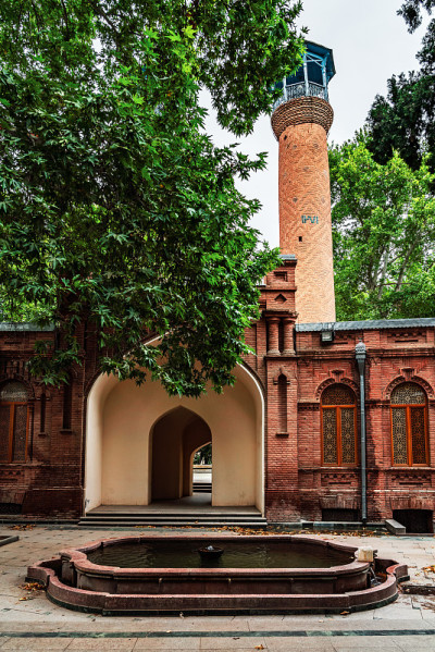 在Ganja市的Shah Abbas旧清真寺