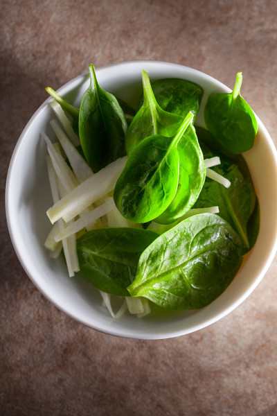 菠菜沙拉