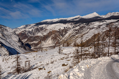 山道雪冬谷