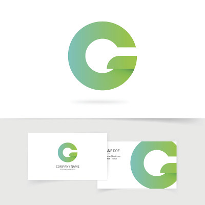 绿色渐变字母g或q矢量标志设计孤立