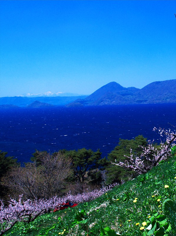 托雅湖的壮丽景色，它渴望Ezo Fuji