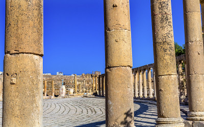 椭圆形广场160爱奥尼亚柱古罗马城市约旦Jerash