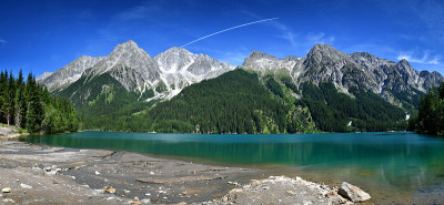 anolzer See(意大利语:Lago di Anterselva)是意大利南蒂罗尔的一个小湖