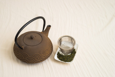铸铁茶壶