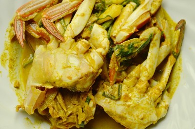 黄咖喱炒沙蟹