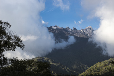 山峰