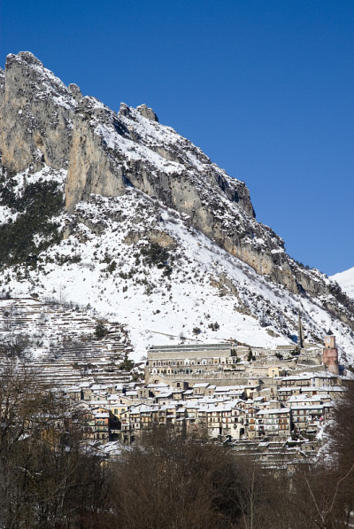 高山冬季景观