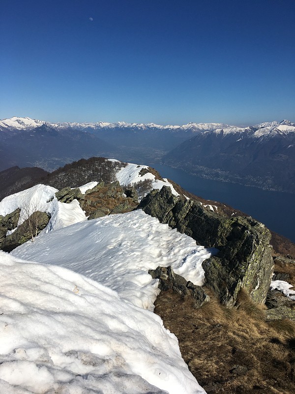 斯卡拉德里山