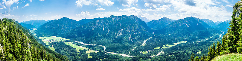 欧伯拉默高附近的葛布尔岭山