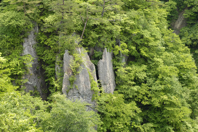 鸣子峡
