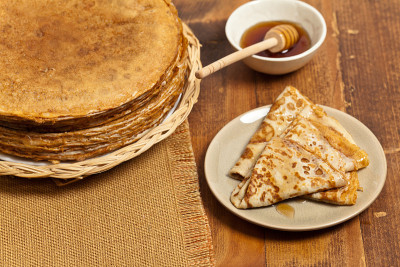 薄煎饼或俄罗斯煎饼