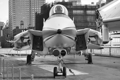 F-14前视图