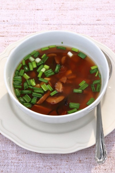 素食汤，辛辣可口
