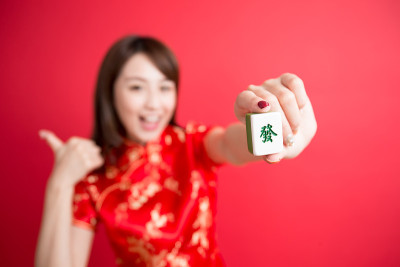 美女穿旗袍