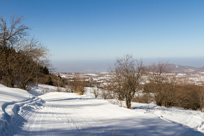 山上的滑雪道