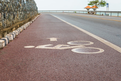 自行车道、自行车道和海滨公路