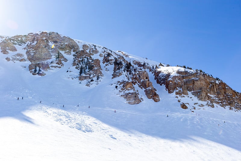 犹他州阿尔塔滑雪胜地的高山滑雪