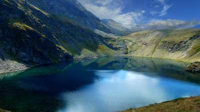 山湖
