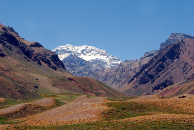阿空加瓜山和阿根廷的自然景观