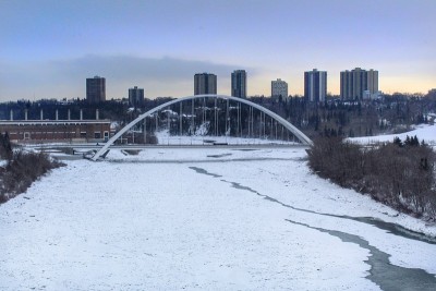 河全景视图