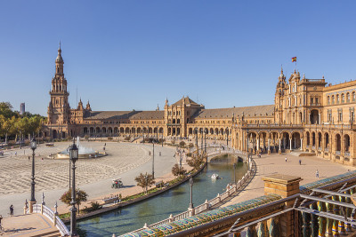 塞维利亚市España广场
