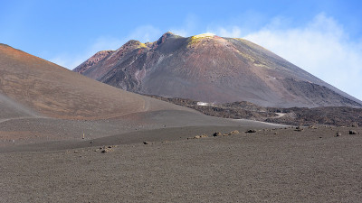 埃特纳火山的主要火山口
