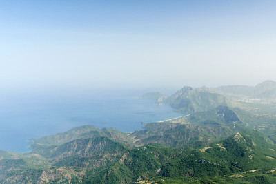山与海