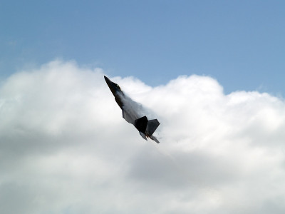 f - 22停滞