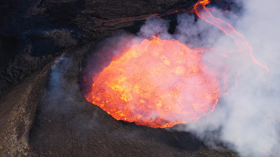 火山喷发的鸟瞰图，fagradalsjall火山，冰岛
