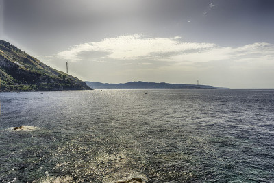 意大利墨西拿海峡全景