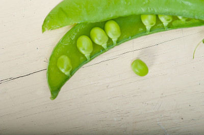 新鲜的绿色豌豆