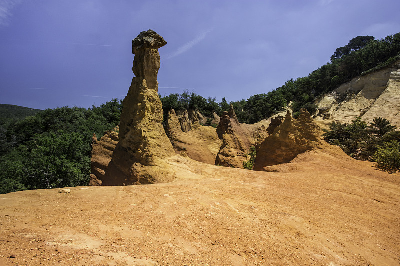 Rustrel的Colorado Provençal