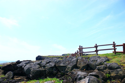 马拉多岛海崖