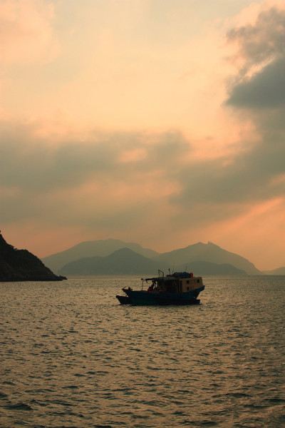 香港