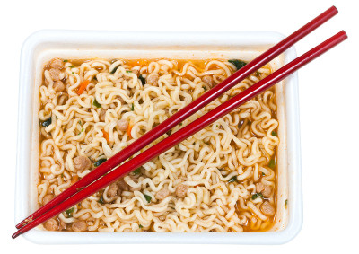 俯视图的煮方便面