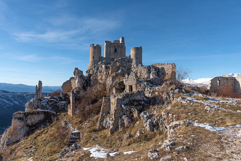 -意大利语- Abruzzo地区