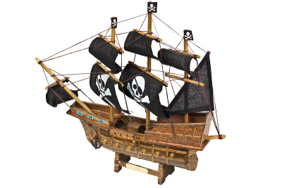 Pirates ship