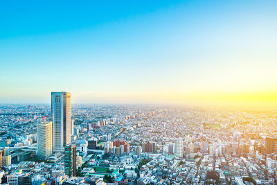 东京新宿的天际线夜景