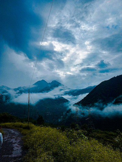 多云山