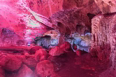 Loltún cave